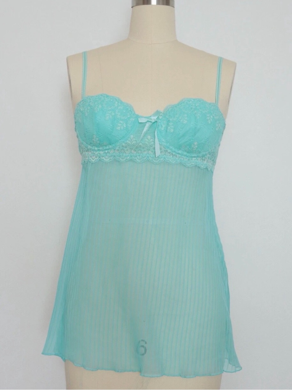 Victoria's Secret Aqua turquoise Lace Babydoll Chemise